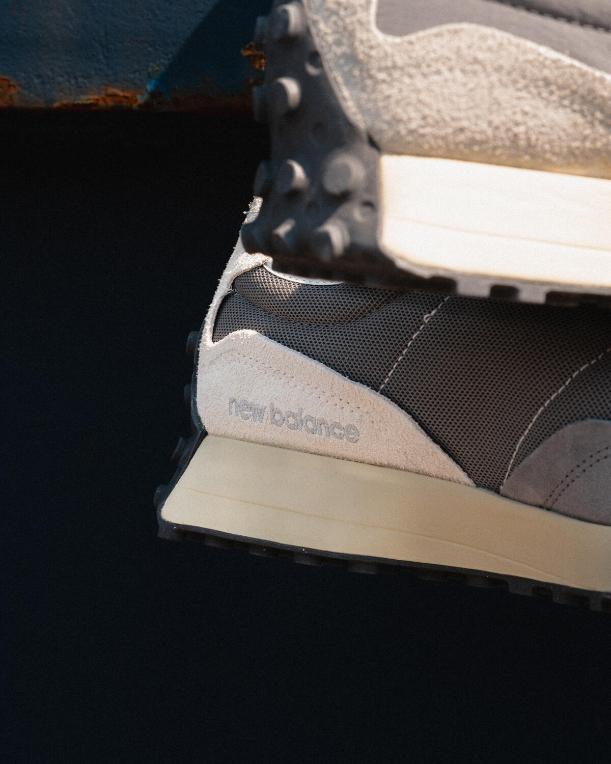 New Balance 327 Castlerock - Image 9