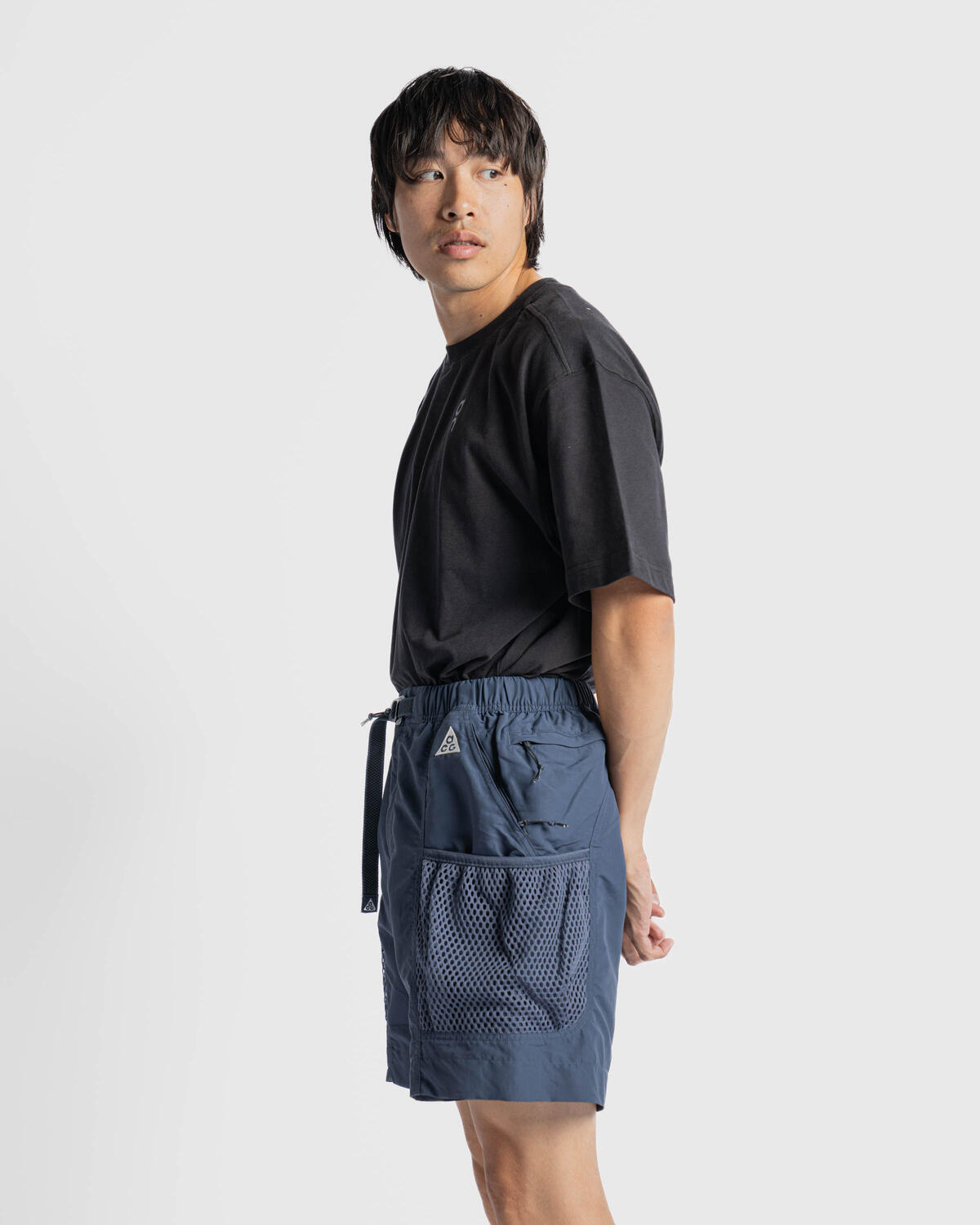 Nike ACG Snowgrass Cargo Shorts Thunder Blue - Image 7