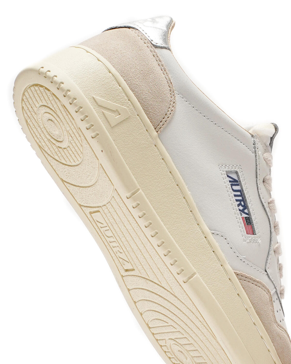 Autry Medalist leather and suese low woman's sneakers - white silver (Women's) - Image 10