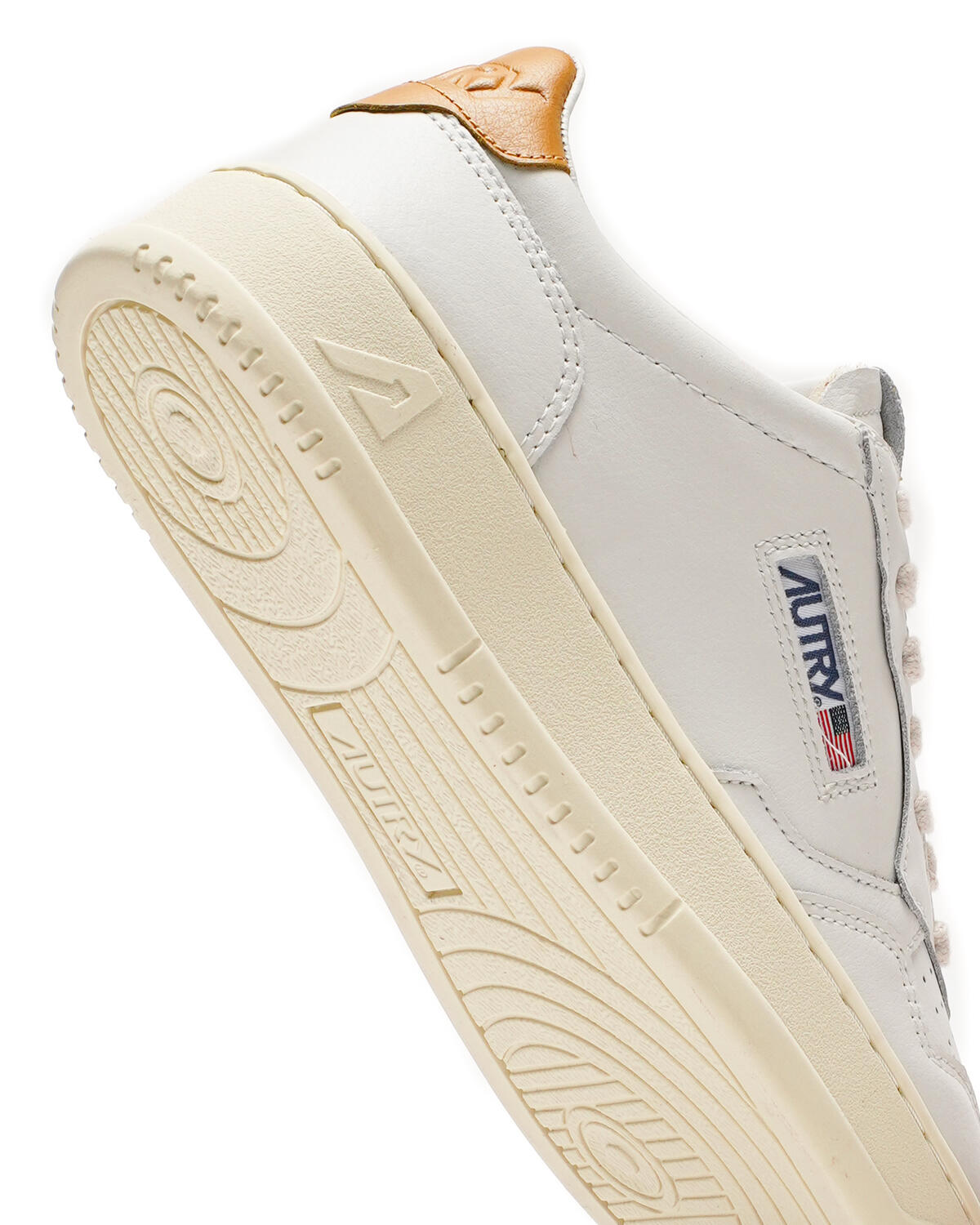 Autry Medalist W White / Honey Yellow (Women's) - Image 10