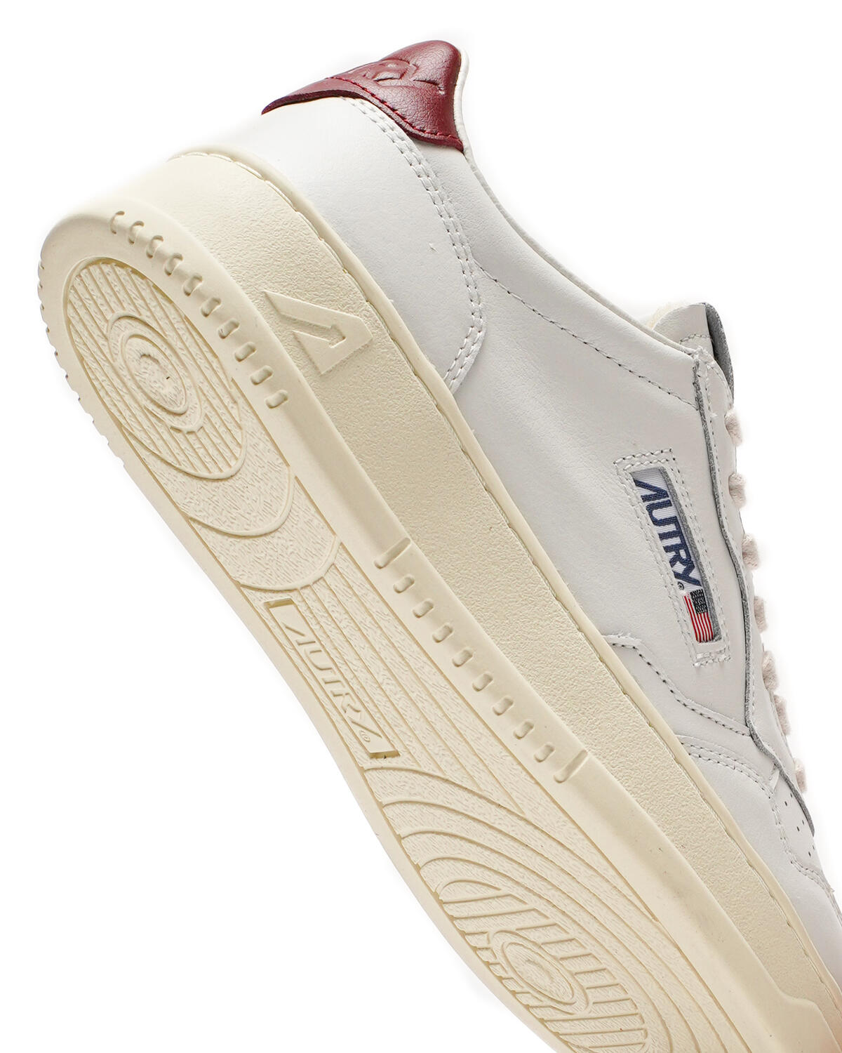 Autry Medalist Low - Image 7