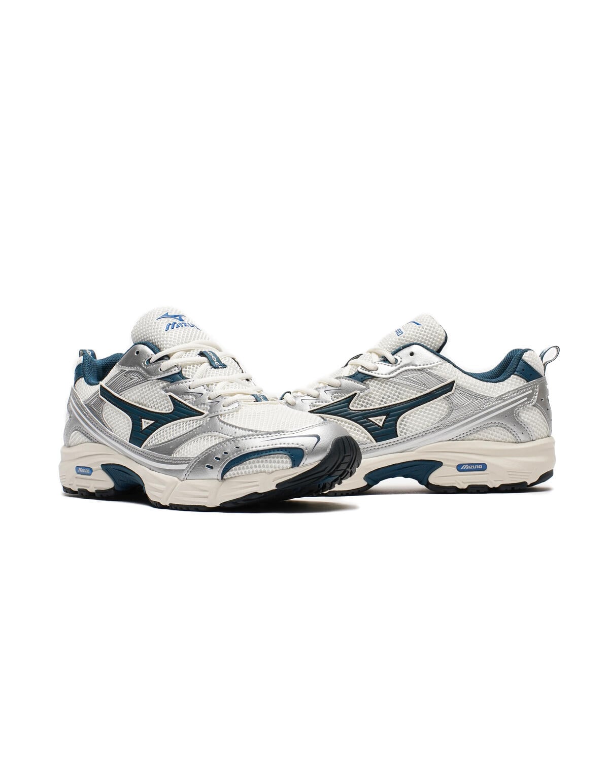 Mizuno Womens MXR Trainer Snow White / Harbour Mist / Silver - Image 11