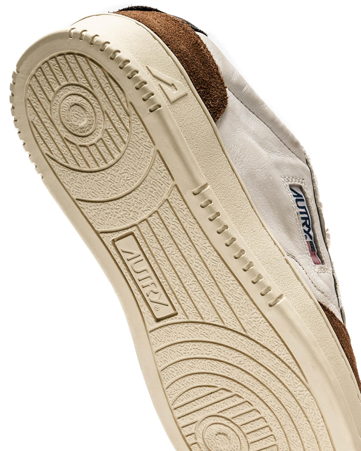 Autry Medalist Low Beige / Brown - Image 7