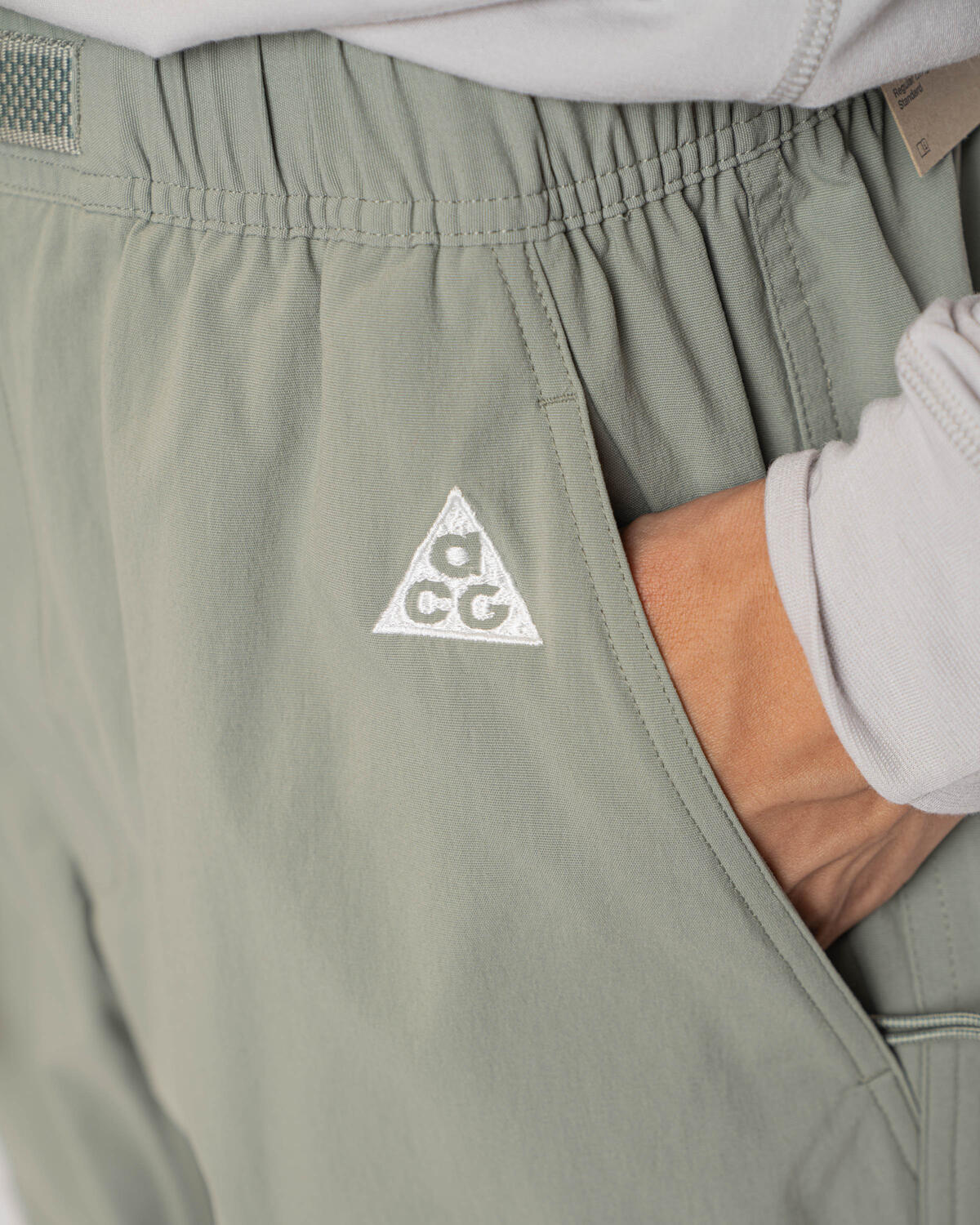 Nike ACG Hiking Pants Dark Stucco / Vintage Green / Summit White - Image 15