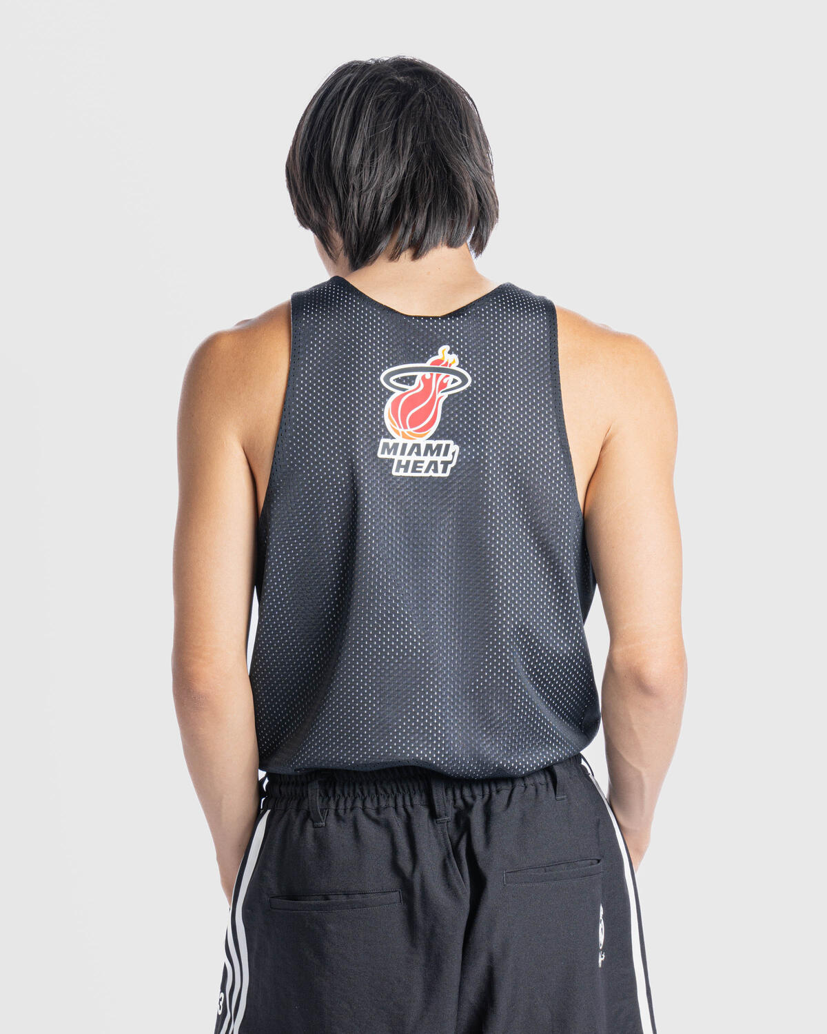Mitchell & Ness M&N NBA Reversible MESH Practice TANK VNTG LOGO 'Miami Heat' - Image 6