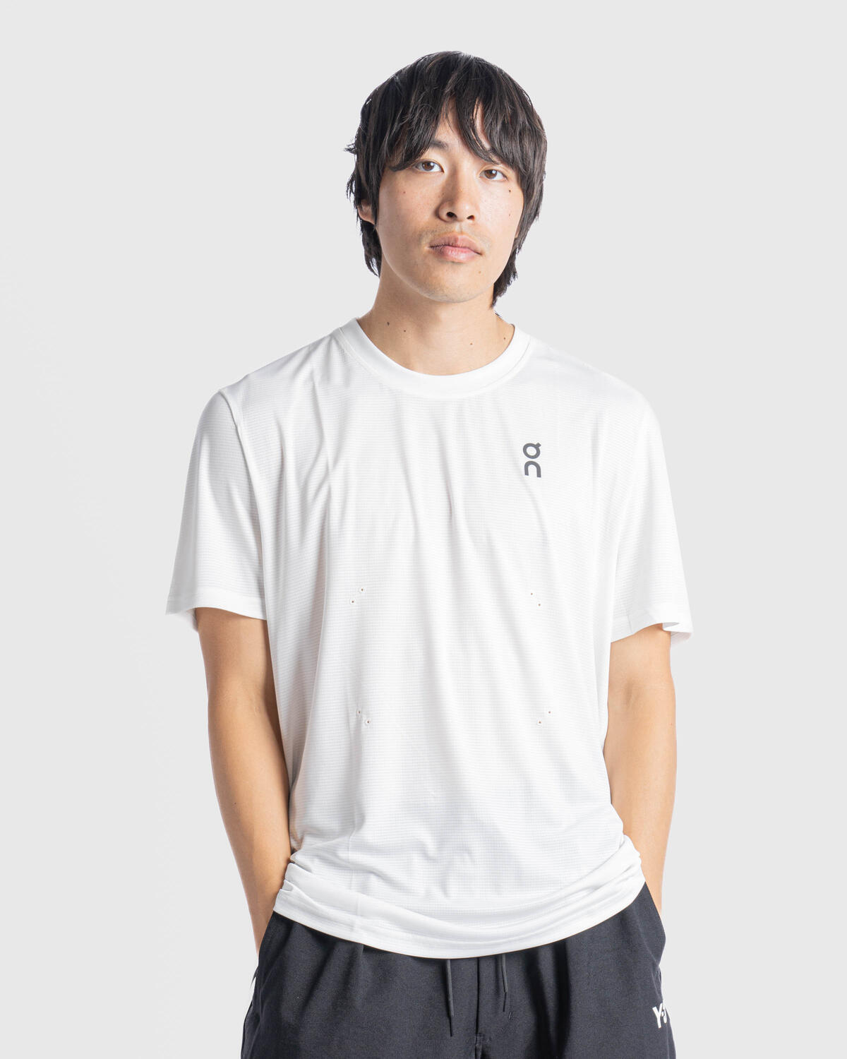 On Running Pace-T White - Image 3