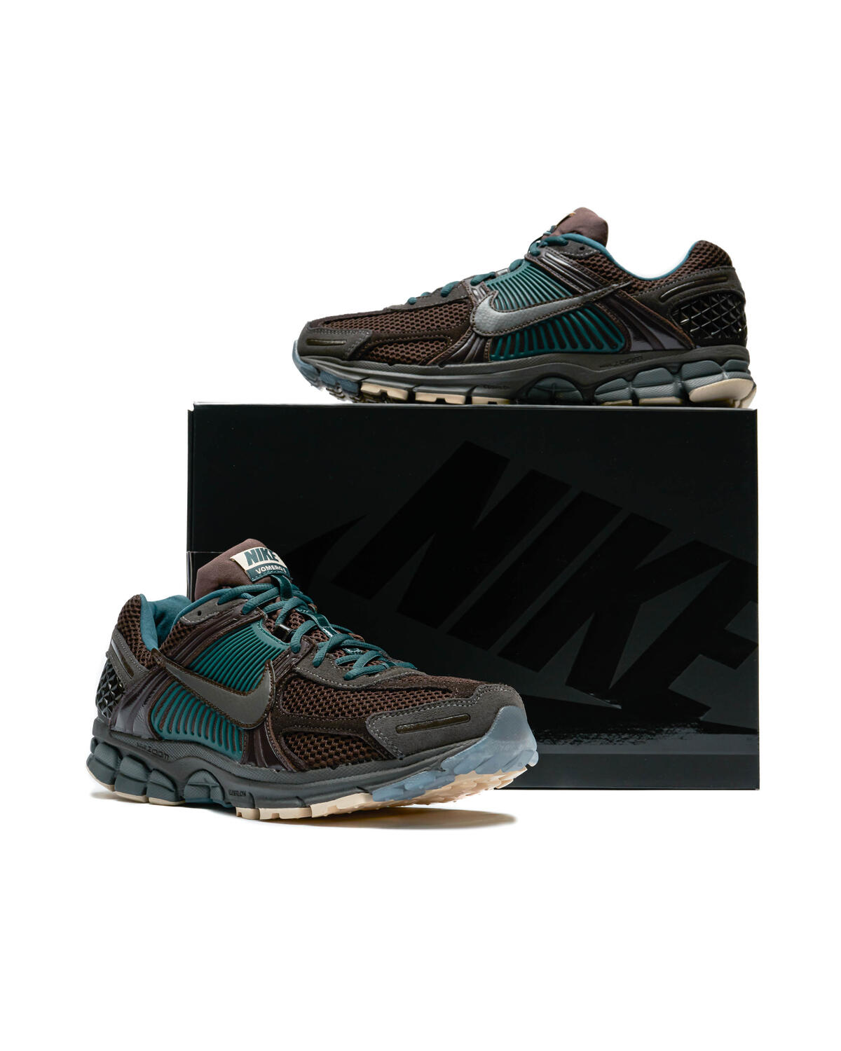 Nike Zoom Vomero 5 'Baroque Brown' - Image 17