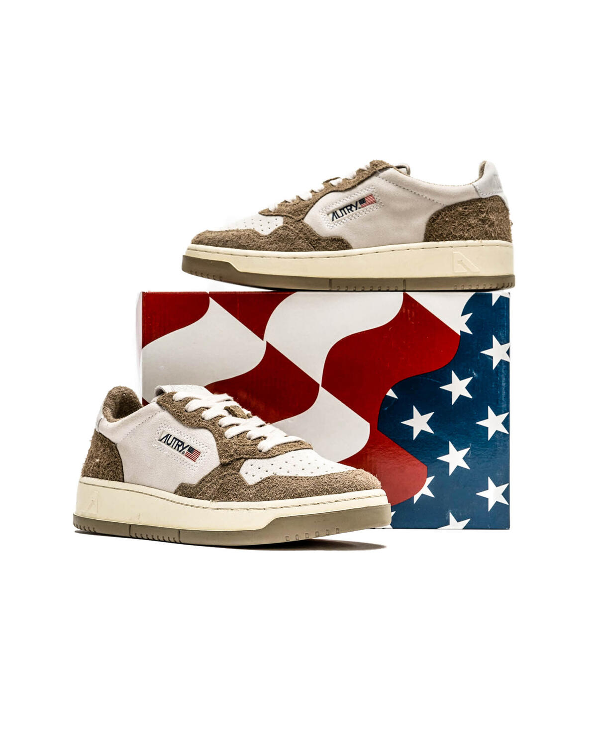 Autry Medalist Low (Women's) - Image 6