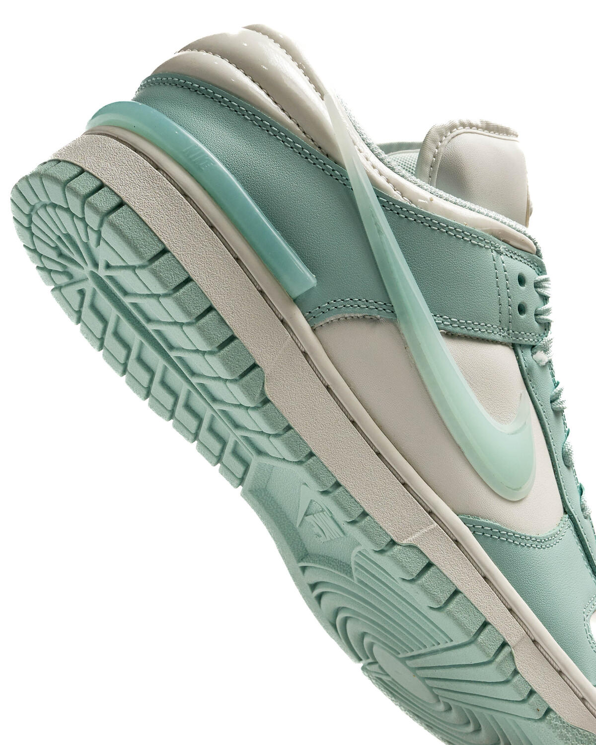 Nike Dunk Low 'Summit White/Jade Ice' (WMNS) - Image 7