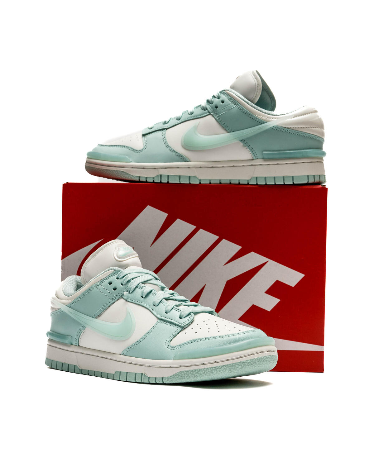 Nike Dunk Low 'Summit White/Jade Ice' (WMNS) - Image 6