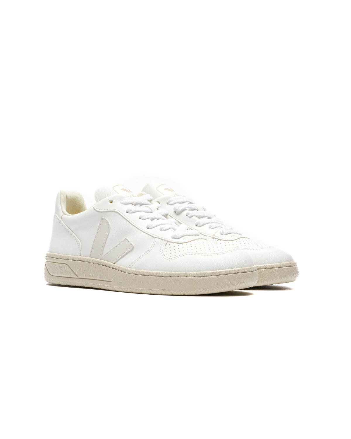 Veja V-10 Full White (Women's) - Image 9