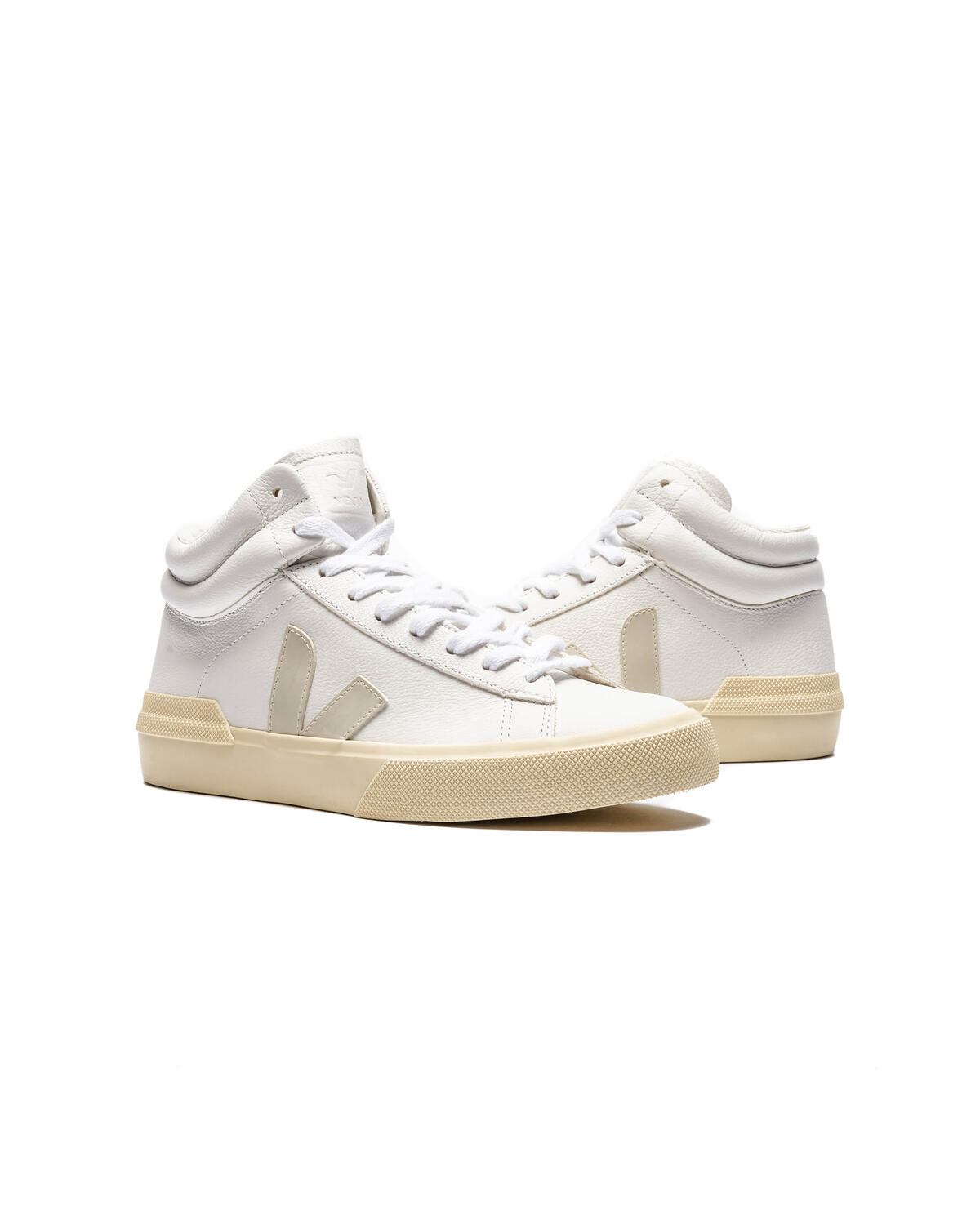Veja Minotaur Chromefree Leather - Image 11
