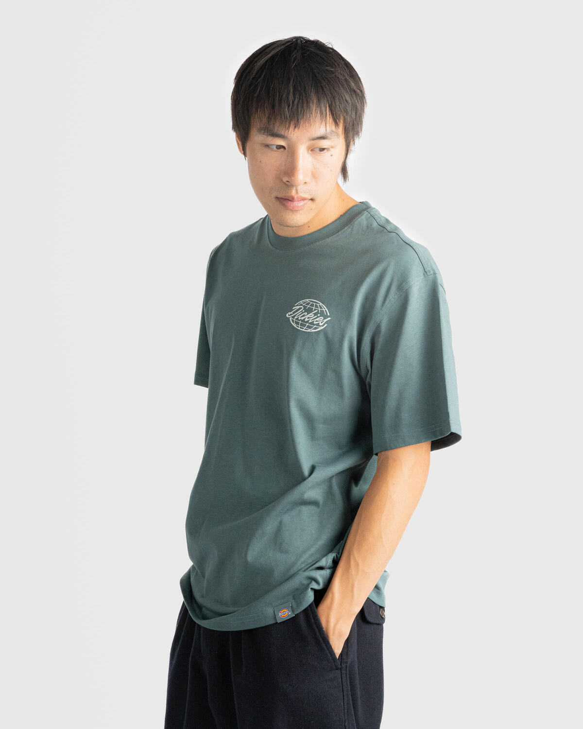 Dickies Globe Tee - Image 4