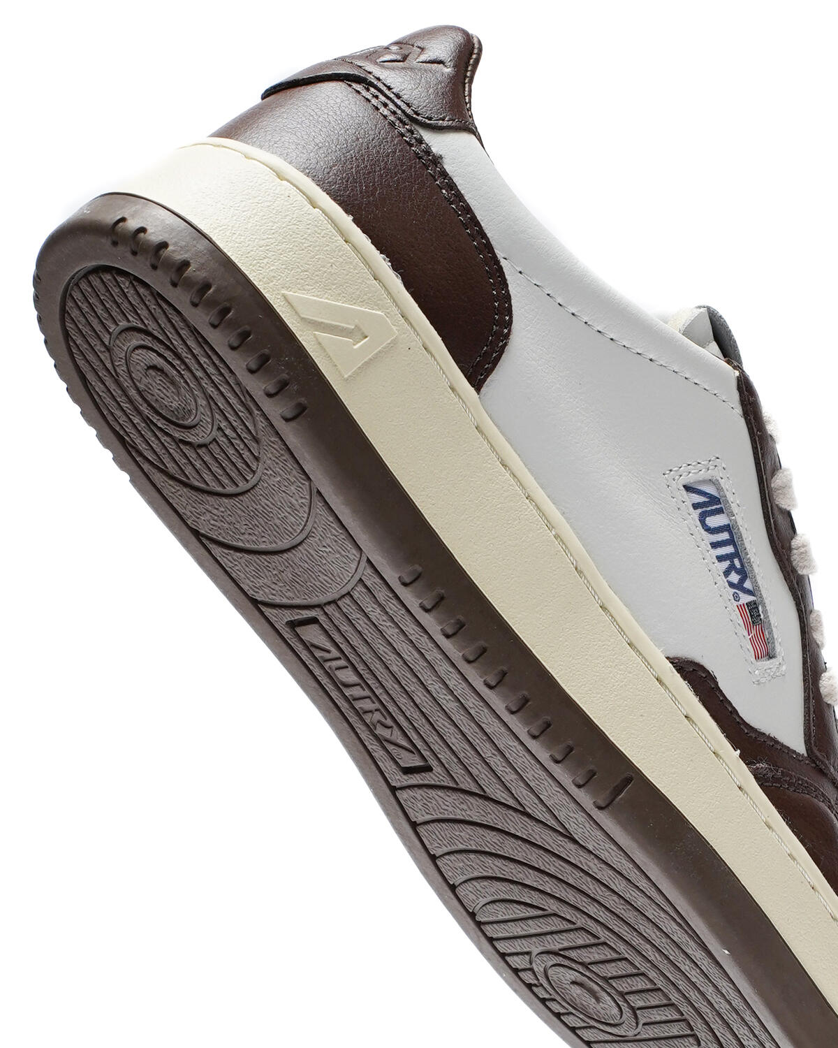 Autry Medalist Low (Women's) - Image 7