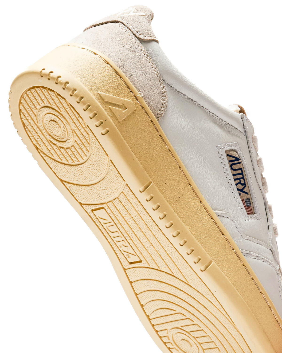 Autry Medalist Low (Women's) - Image 7