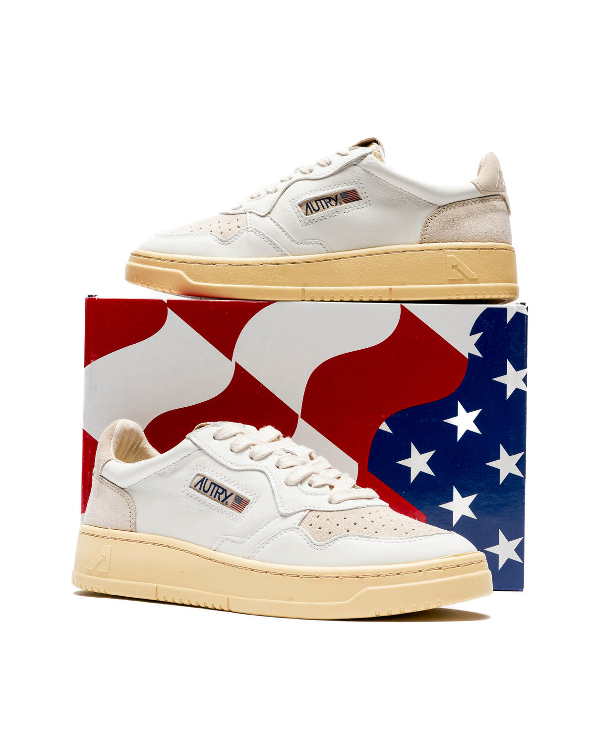 Autry Medalist Low (Women's) - Image 6