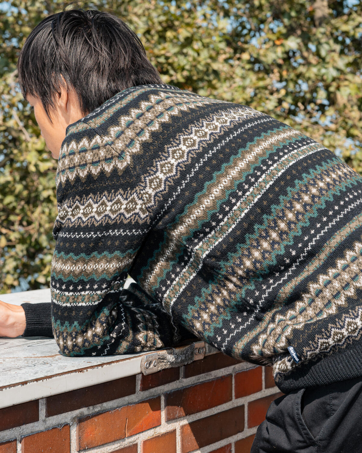 Barbour Fair Isle Case Crew - Image 9