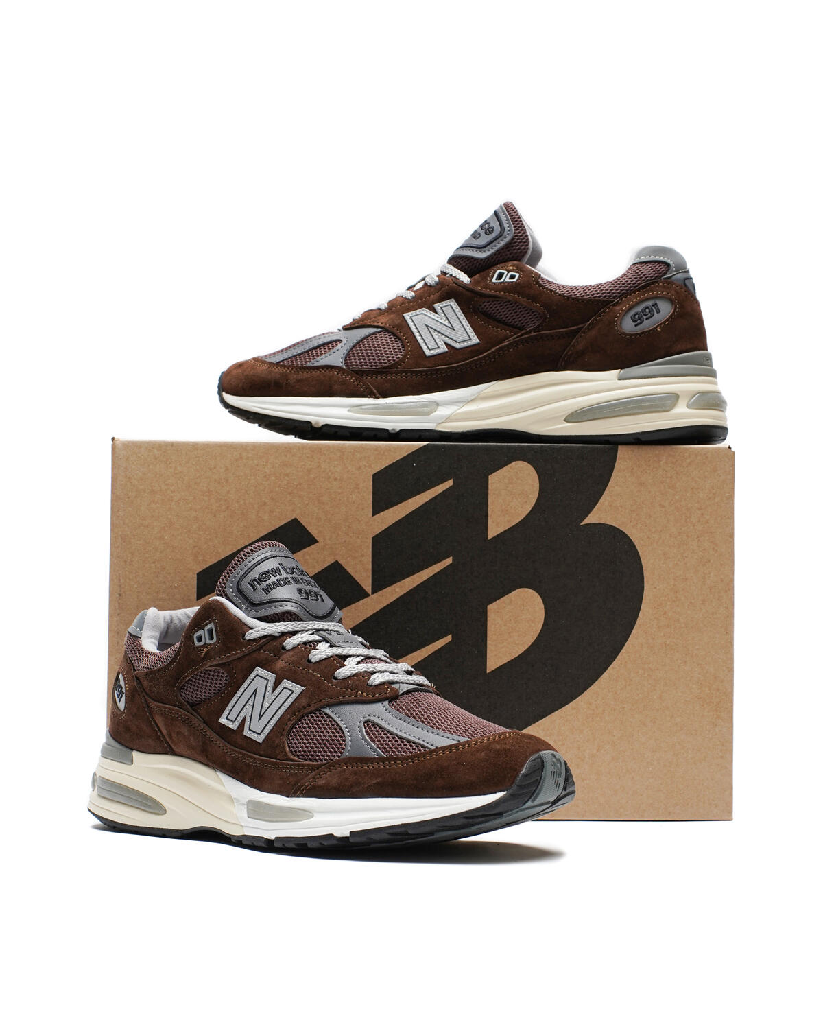 Made in UK 991v2 - Pinecone Brown - U991BR2 - Image 6