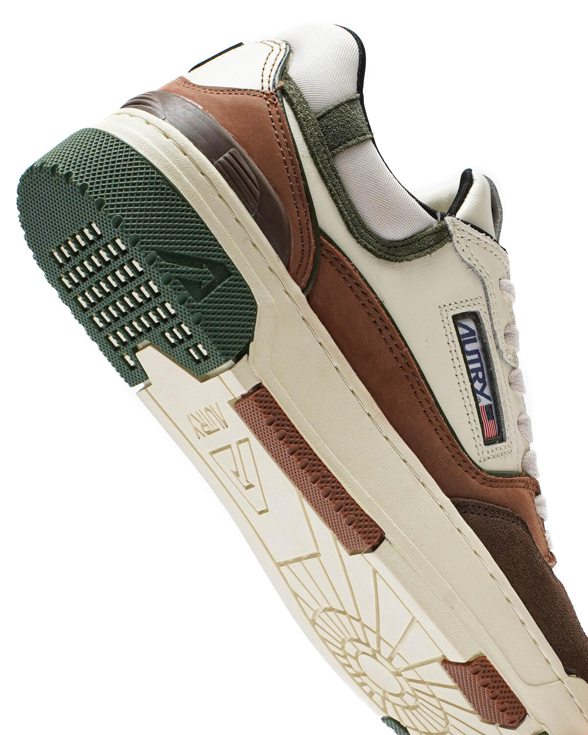 Autry Action Shoes Clc Low - Image 7