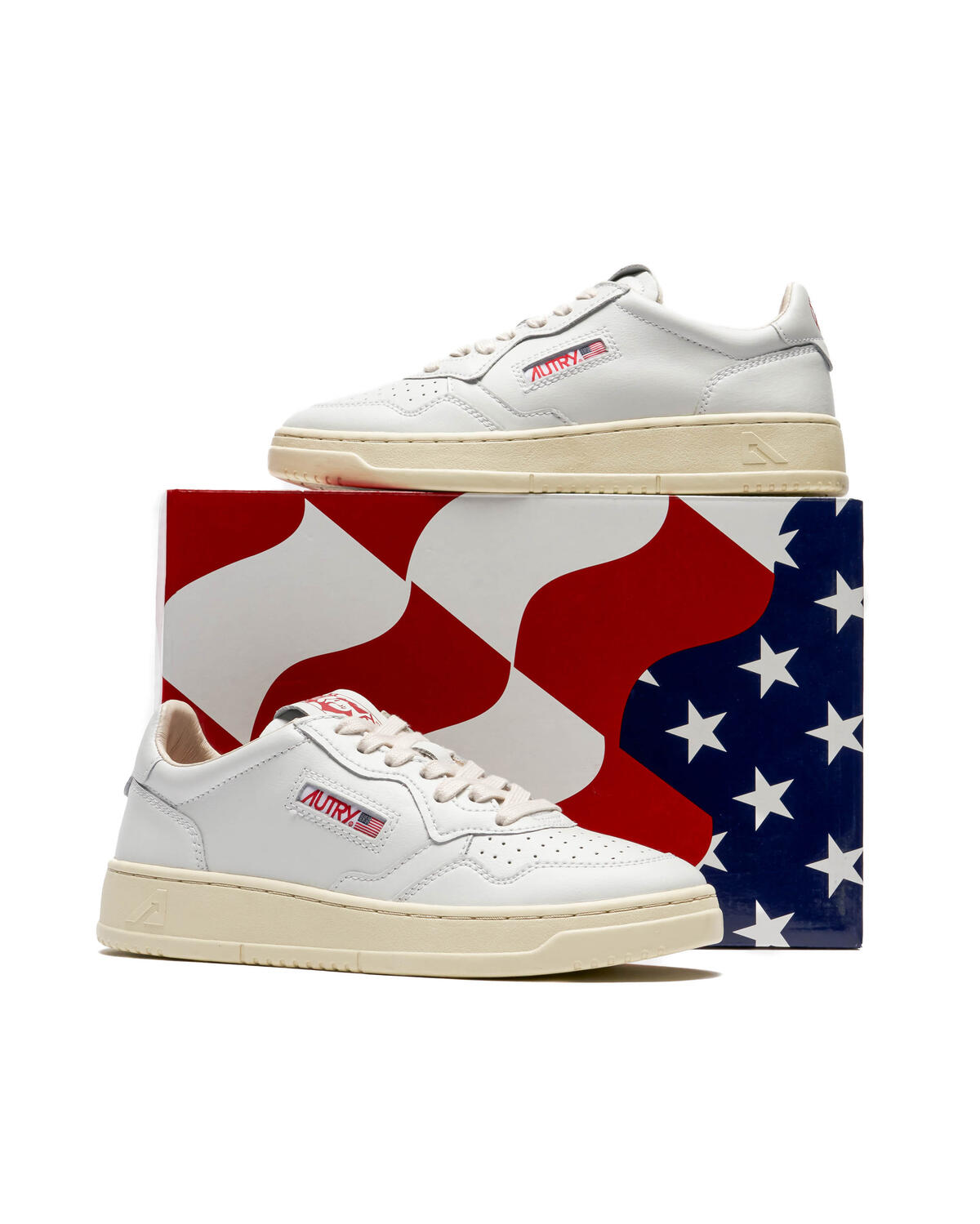 Autry Medalist Low (Women's) - Image 6