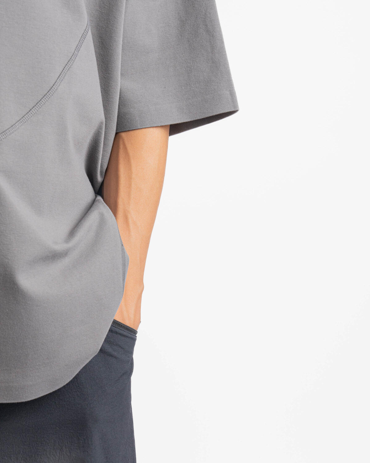 Oakley Latitude Flex Tee - Image 8