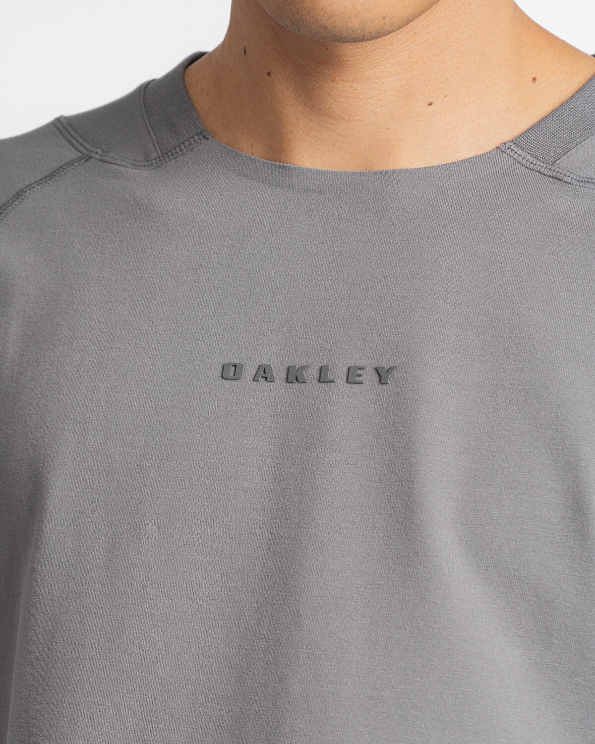Oakley Latitude Flex Tee - Image 9