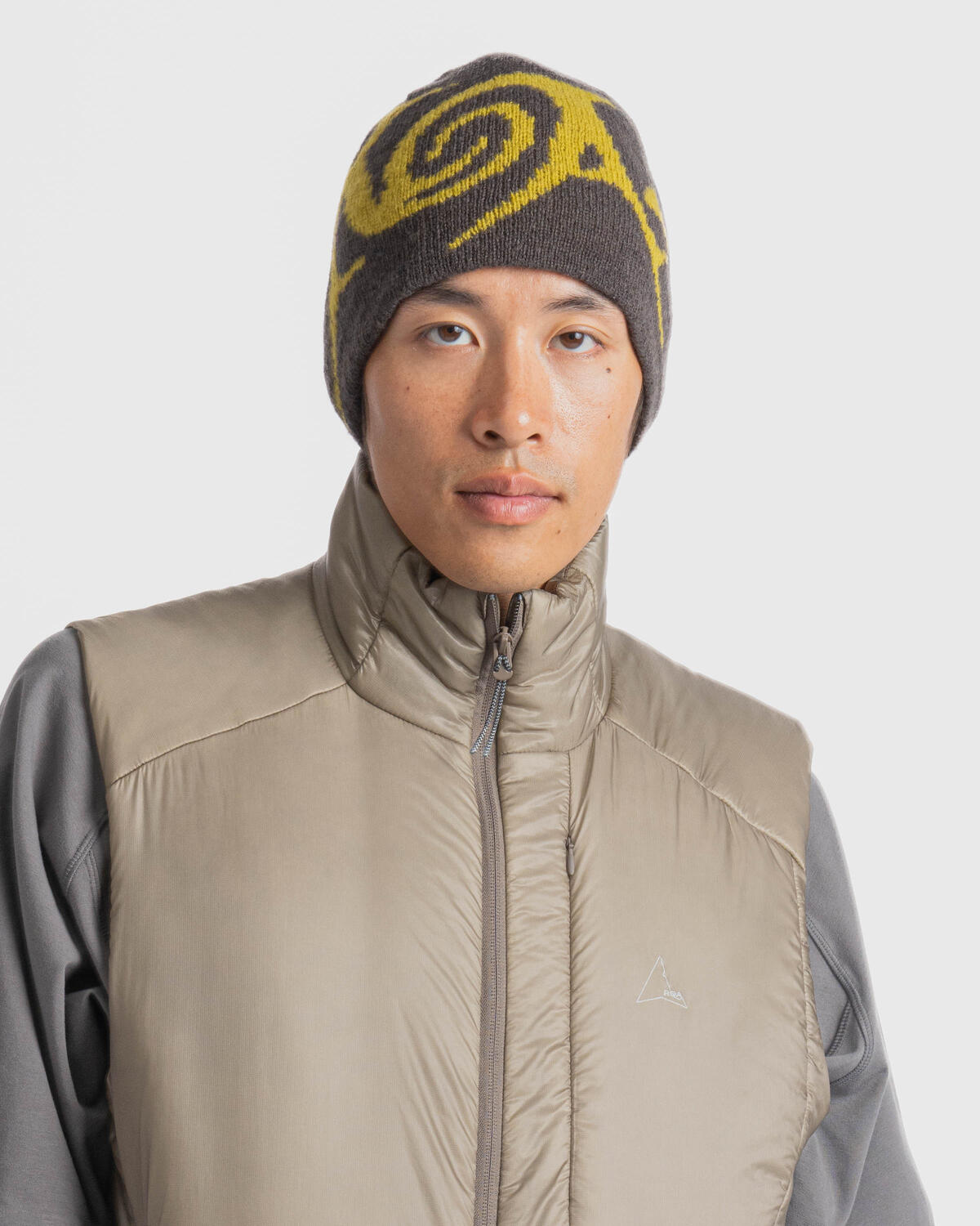 ROA Graphic Beanie - Image 3