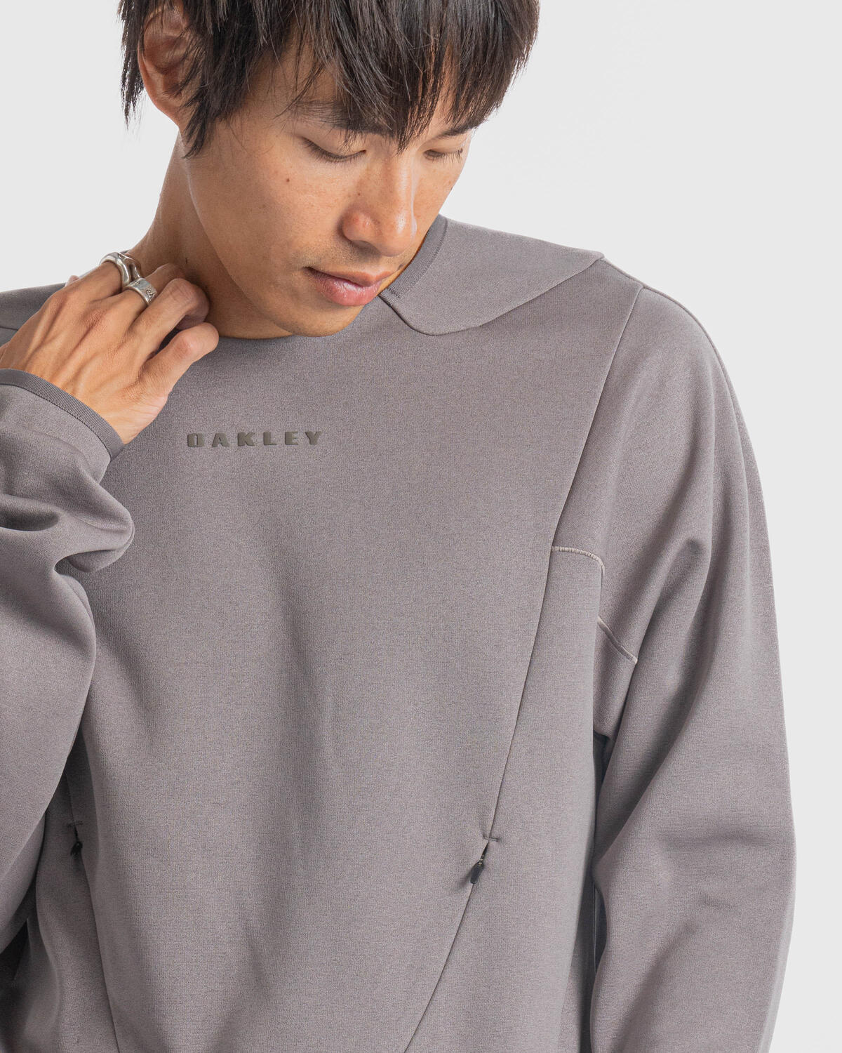 Oakley Latitude Flex Tech Fleece - Image 7