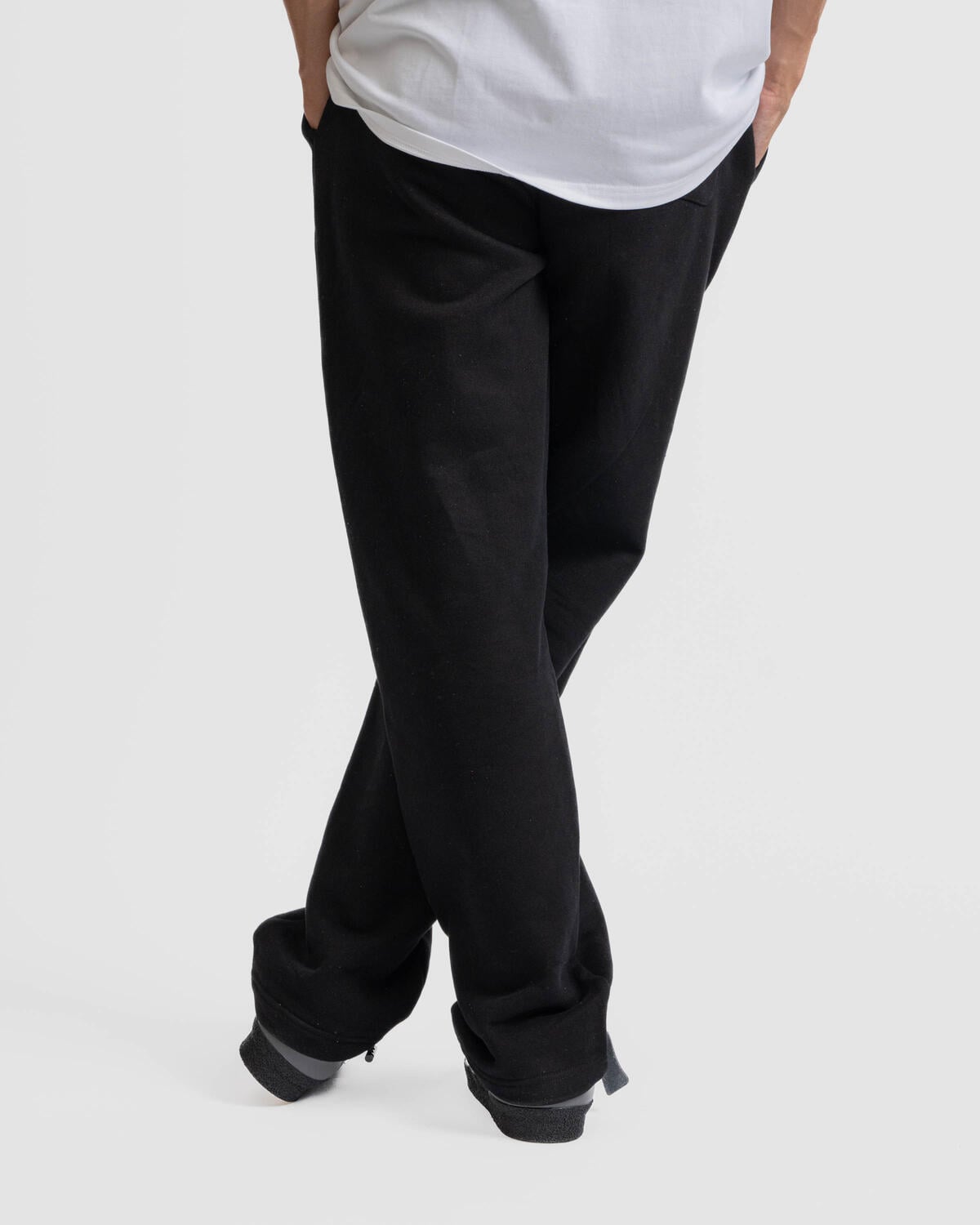 Freeter Studio Sal Jogger - Image 6