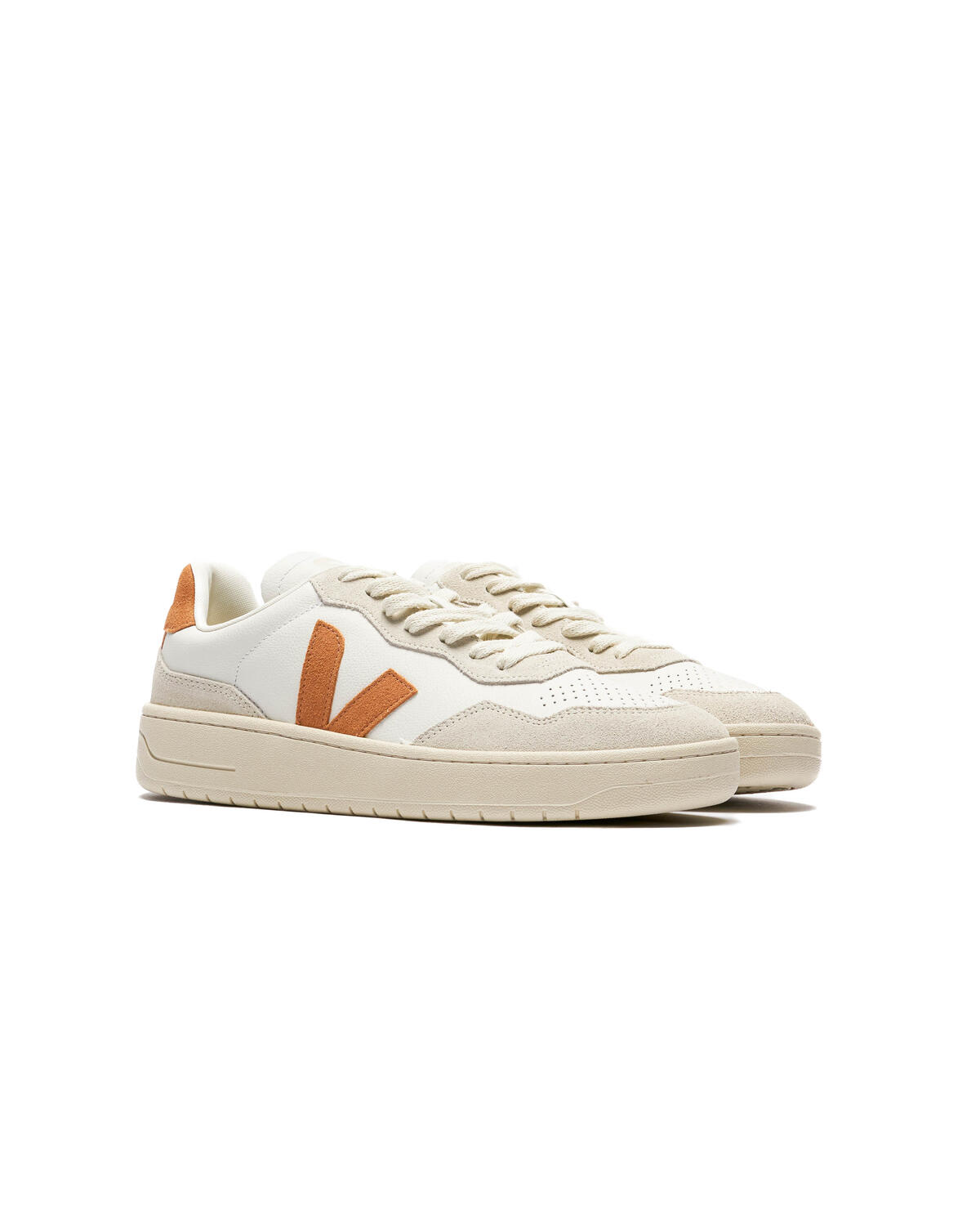 Veja V-90 'Extra White / Umber' - Image 3