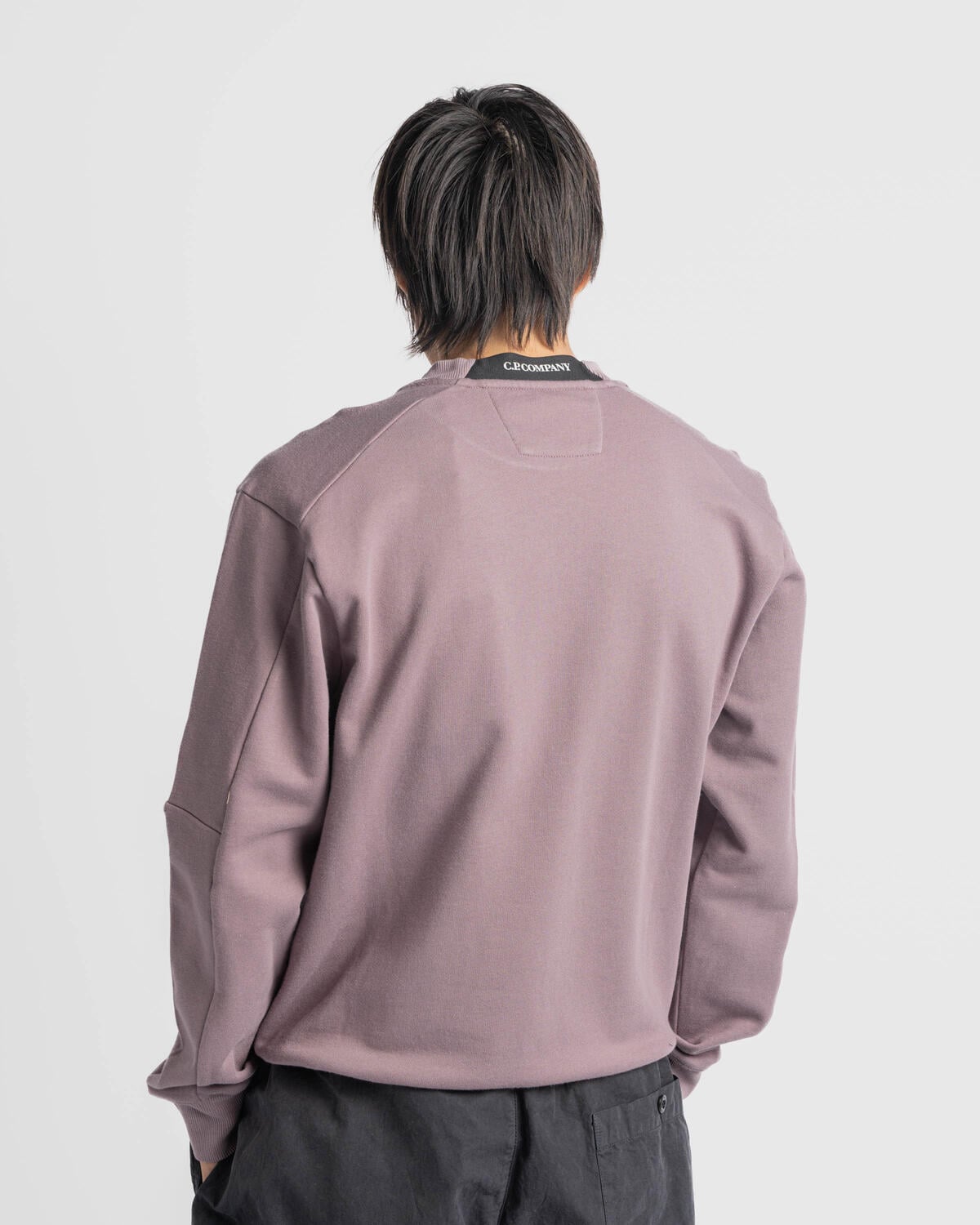 C.P. Company DIAGONAL RAISED FLEECE CREW NECK LENS SWEATSHIRT 
