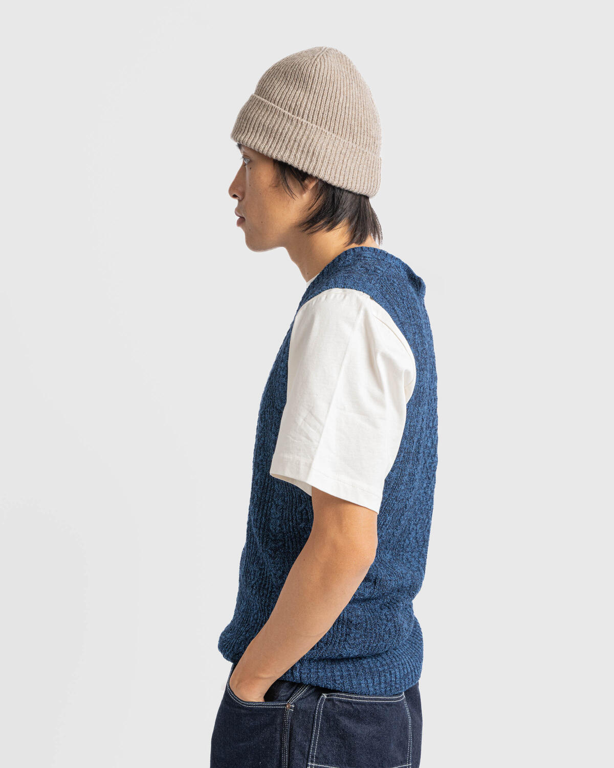 Beamsplus Alan Pattern Vest - Image 5