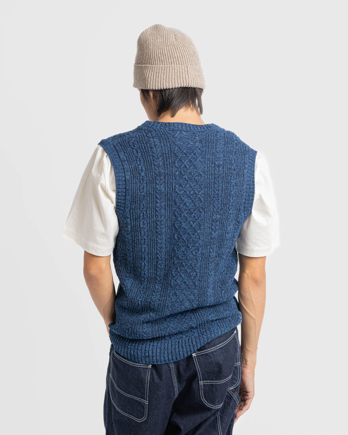 Beamsplus Alan Pattern Vest - Image 6