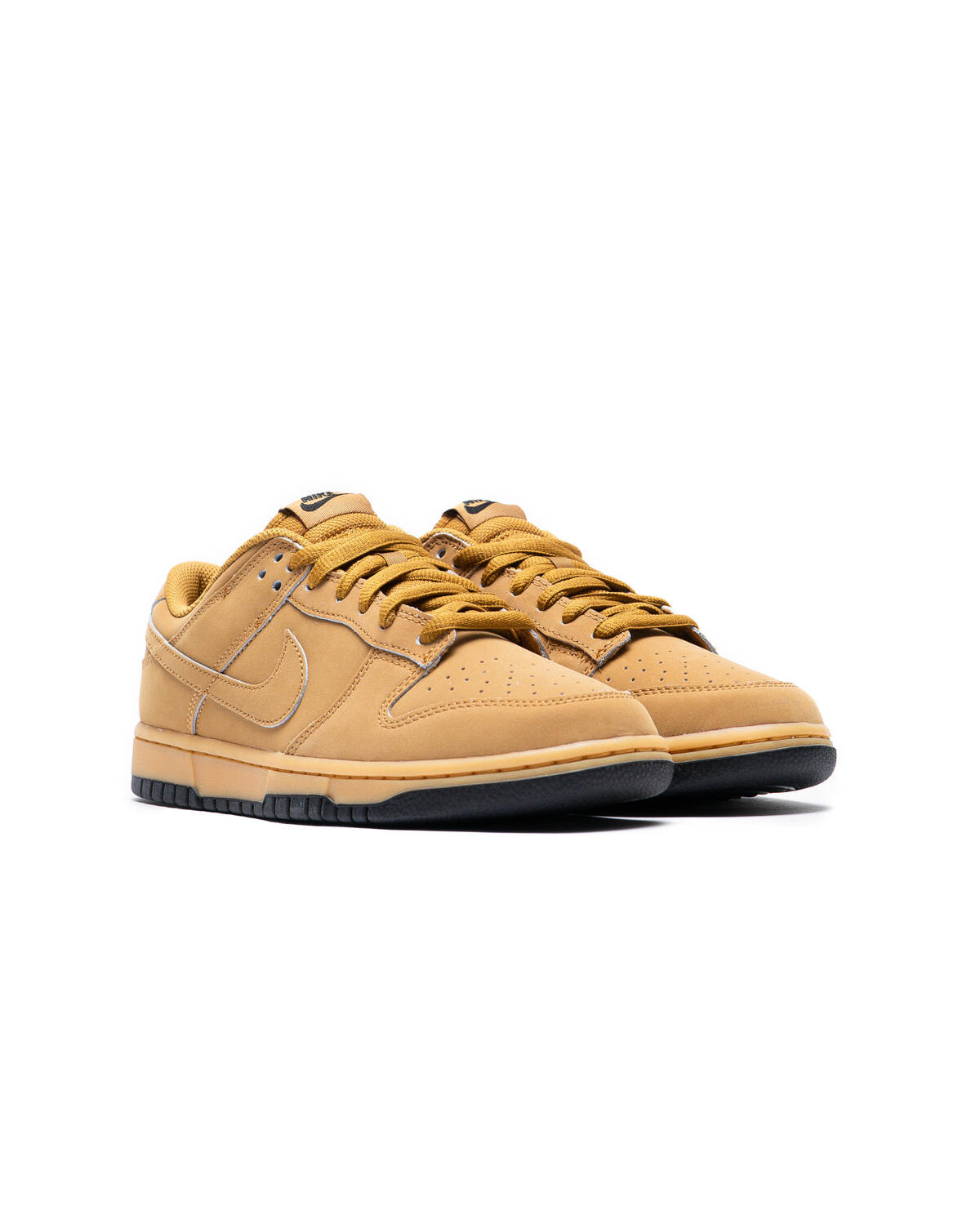 Nike Dunk Low 'Wheat Gum' - Image 16