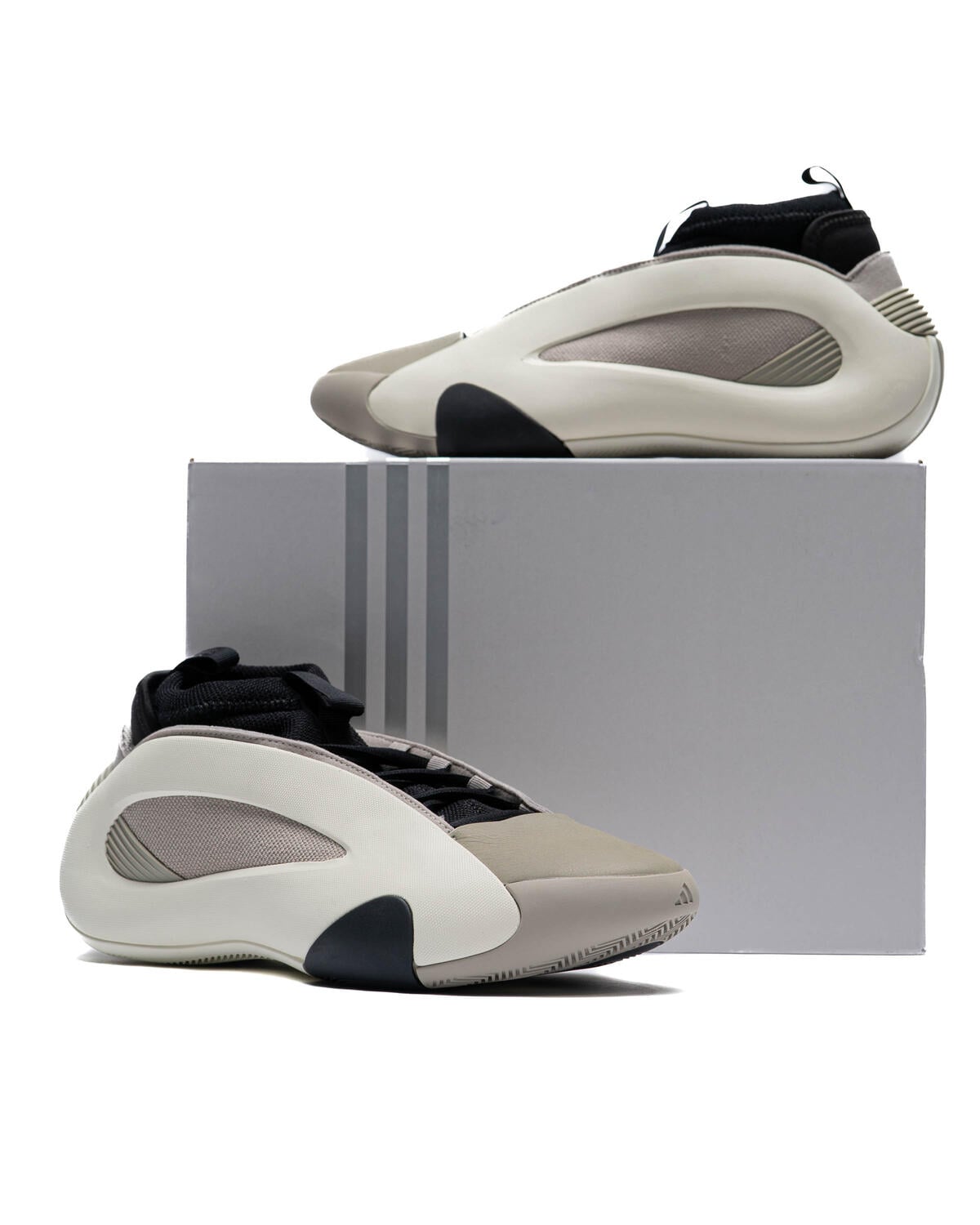 Adidas Harden Volume 8 Basketball Shoes Mens Size 9.5  Ivory Black Grey IG6649 Adidas Originals HARDEN VOLUME 8 | IG6649 | AFEW STORE main image 3