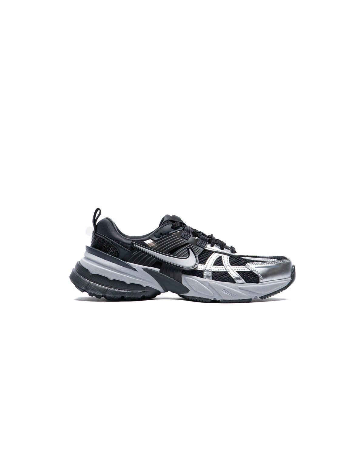 Nike WMNS V2K Run - Black / Metallic Silver / Anthracite - Image 18