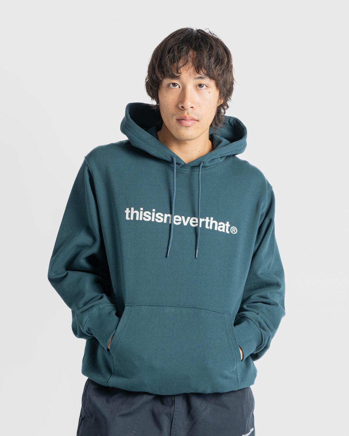 thisisneverthat T-Logo LT Hoodie | TN243TSWHO02-SGR | AFEW STORE