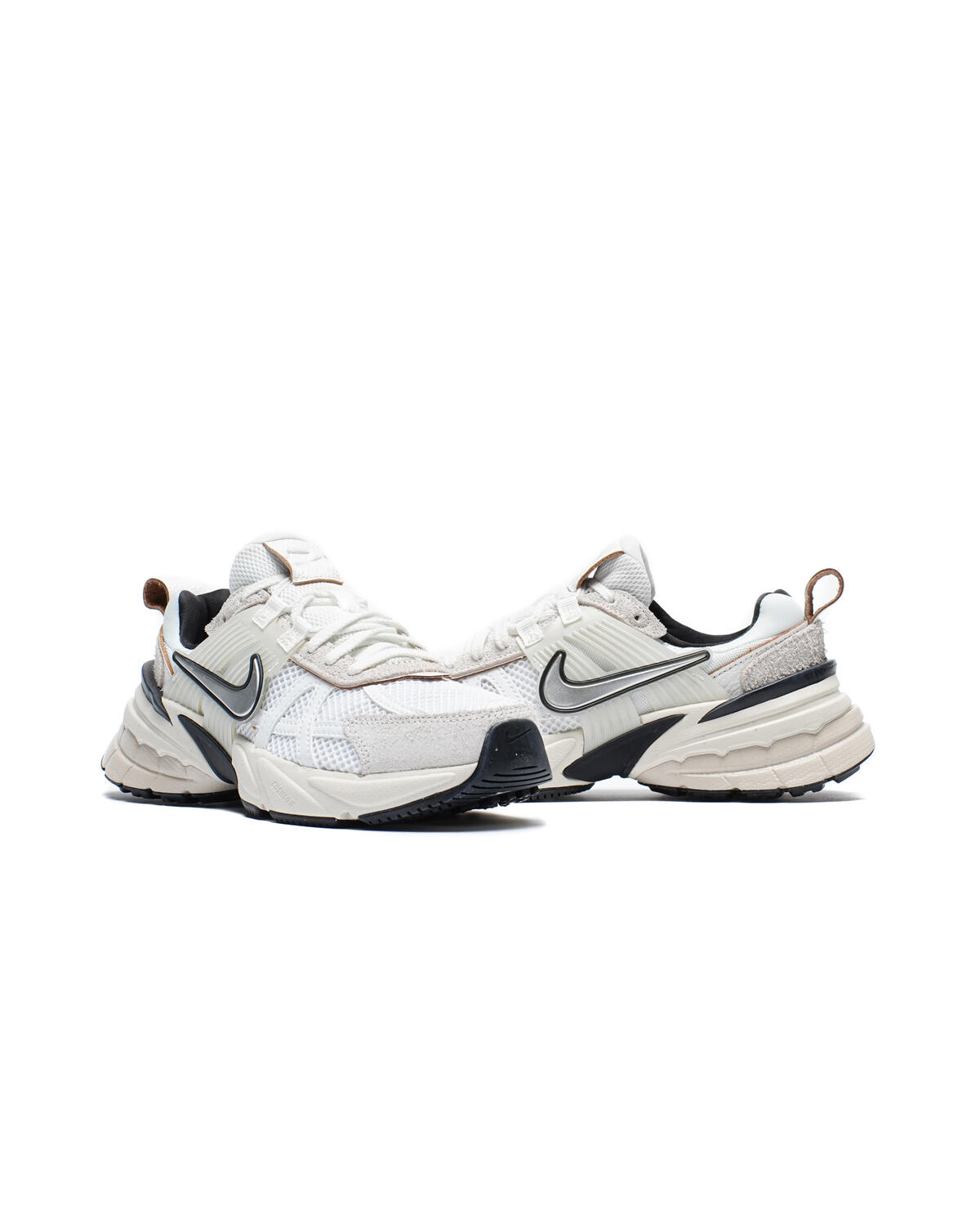 Nike V2K Run Summit White / Chrome White (Women's) - Image 10