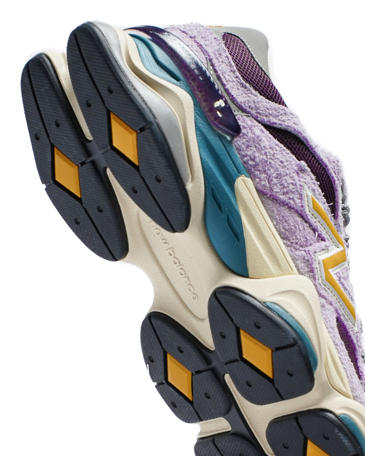 New Balance 9060 Plum Brown - Image 28