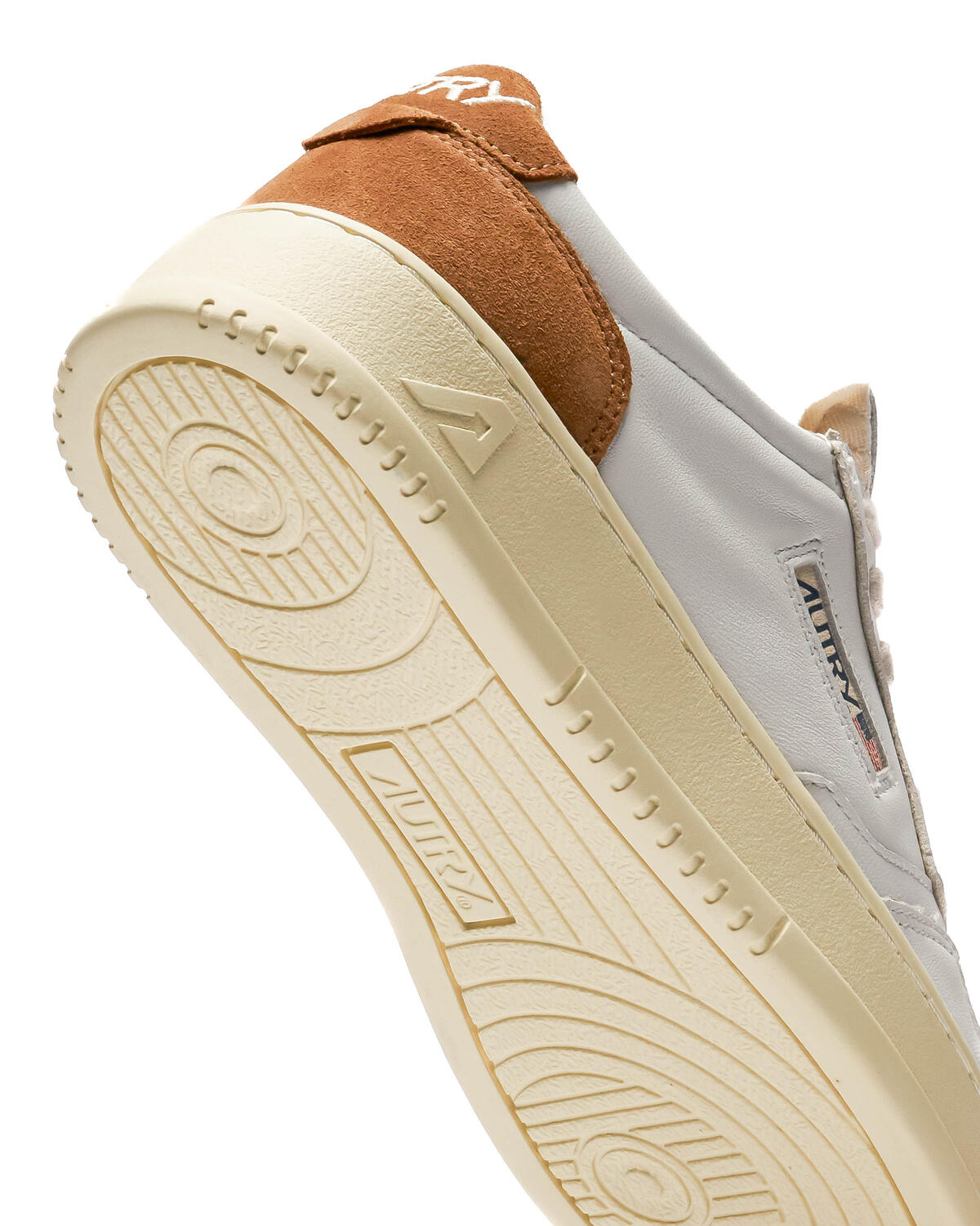 Autry Medalist Low (Women's) - Image 7