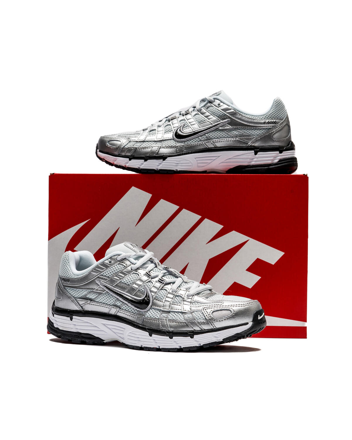 Nike P-6000 WMNS White / Black - Metallic Silver - Image 17