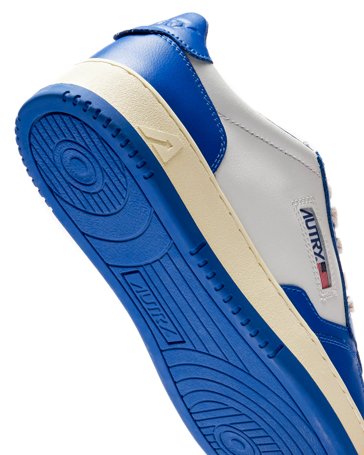 Autry Medalist Low (Women's) - Image 7