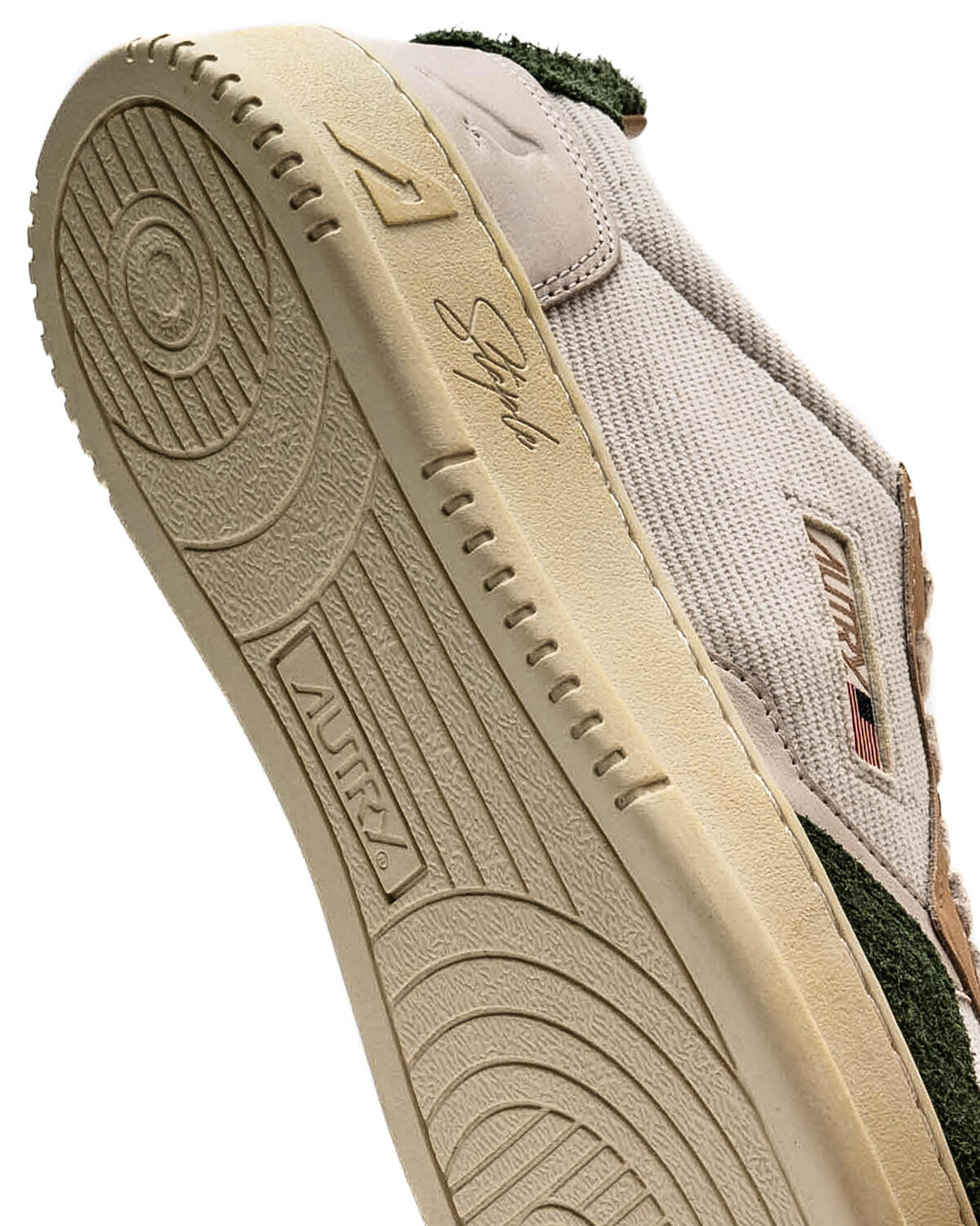 Autry Action Shoes x Staple Wmns Medalist Low - Image 7