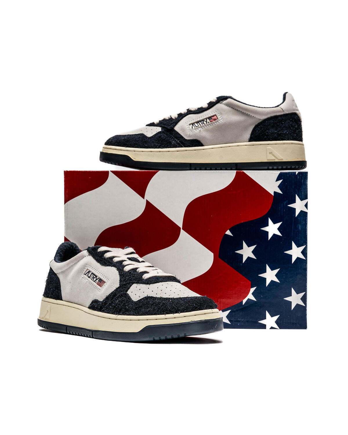 Autry Medalist Low - Image 6