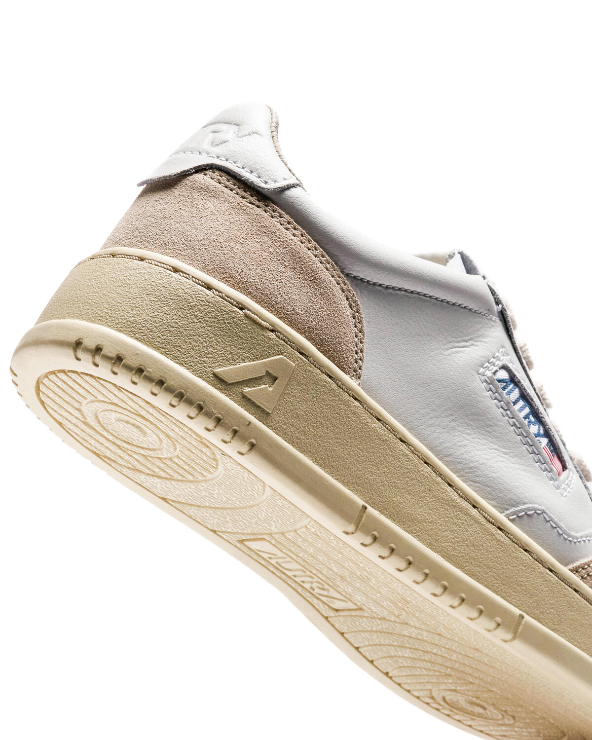 Autry Medalist Low "Suede White"