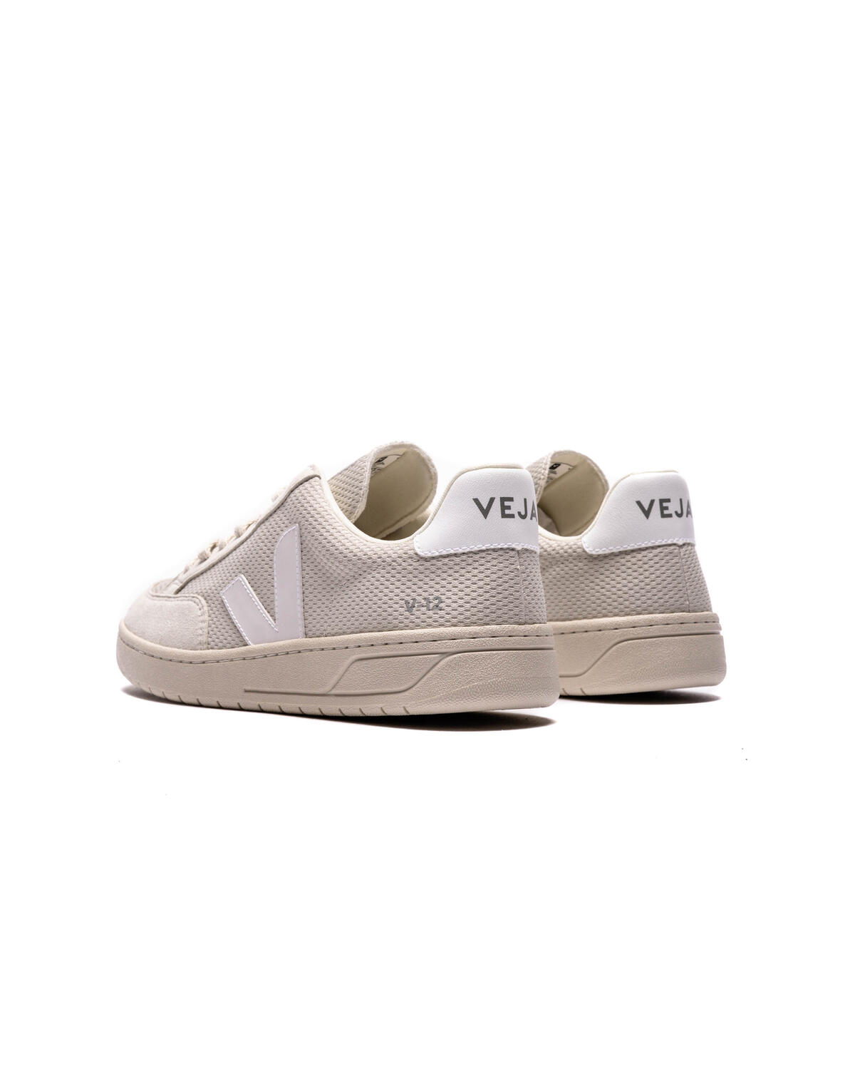 Veja V-12 (Women's) - Image 4
