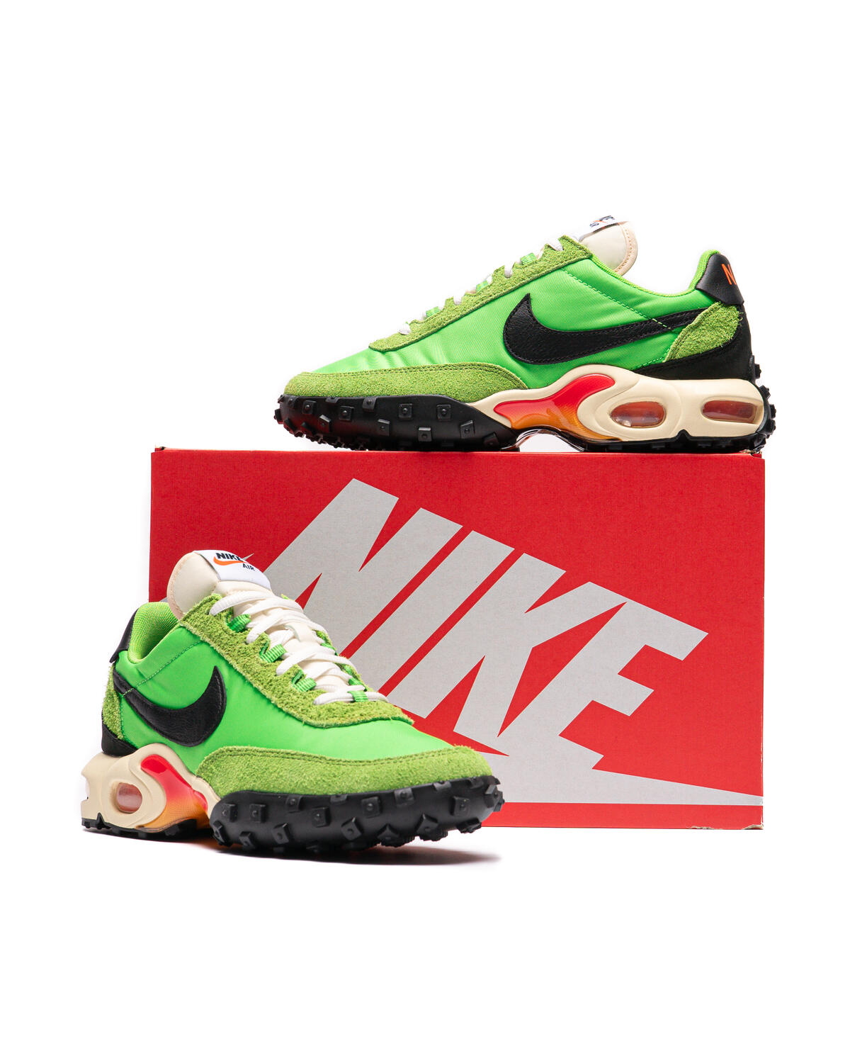 Nike Air Max Waffle SP Action Green/Black - Image 34