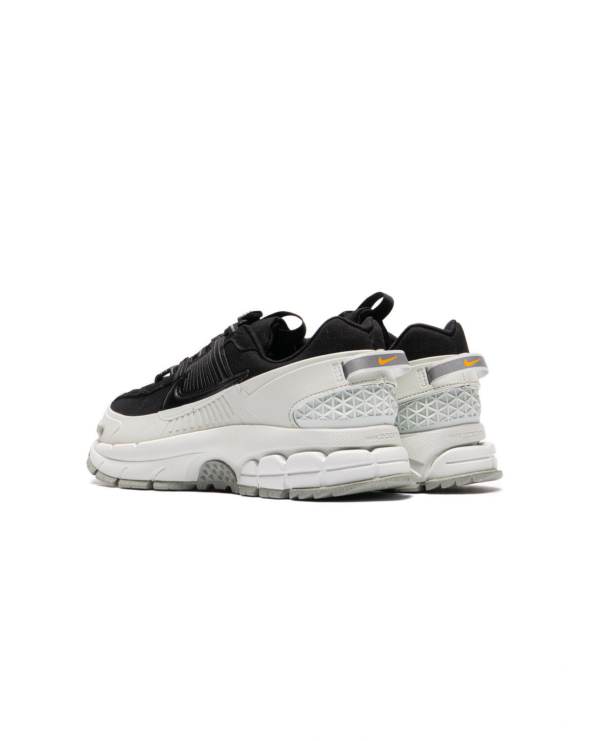 Nike Vomero Black/Light Silver - Image 26