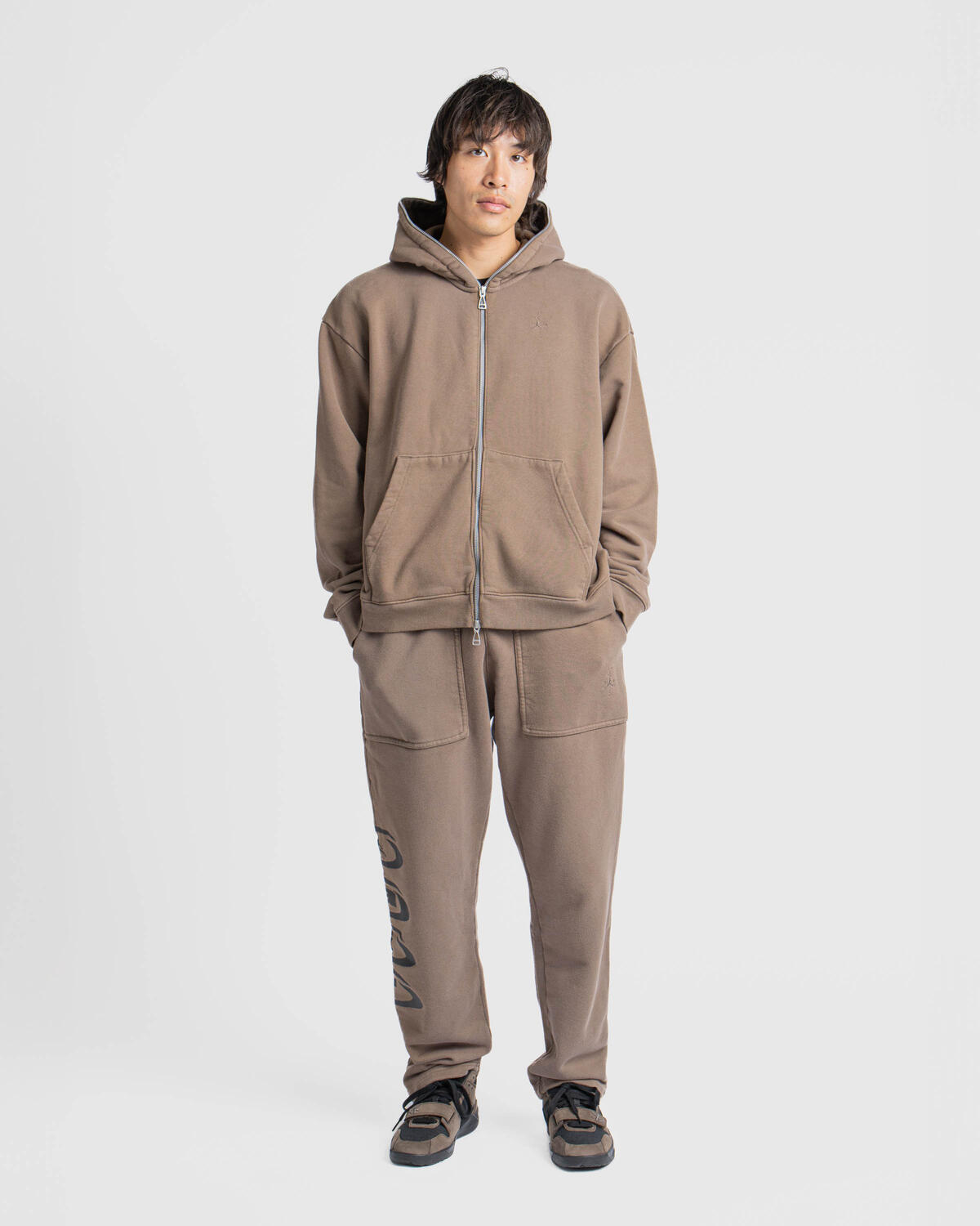 Air Jordan x Travis Scott Cactus Jack Fleece Pants Palomino - Image 7