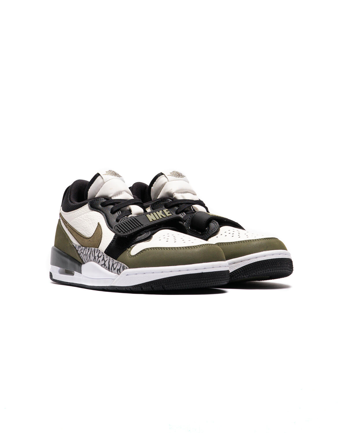 Air Jordan Legacy 312 Low - Image 3